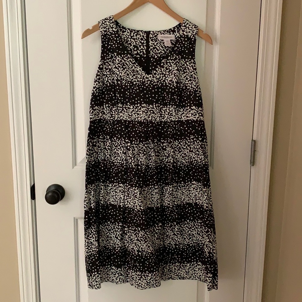 NWOT Motherhood maternity sleeveless dress